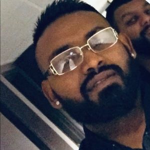 Meet your Posher, Jamil